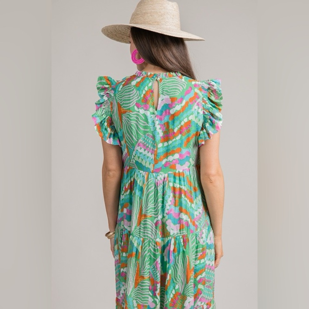 Green Pattern Dress - Picture 5 of 8